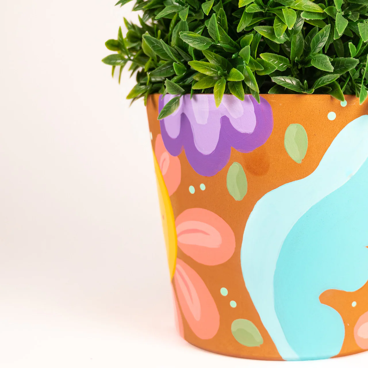 Thrift Flip Multi-Surface Paint - Image 4